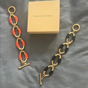 NWOT. Banana Republic Gold Link Bracelets/Orange & Navy Enamel. Box included